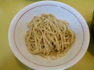 小麦の風味タップリのモチモチ麺 ６０(ろくまる) 滋賀県近江八幡市