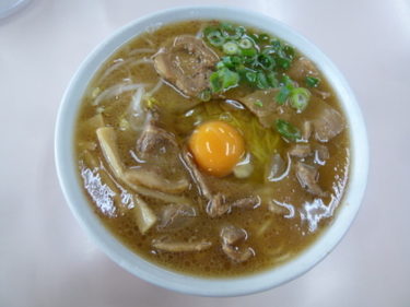 色からは想像出来ない絶品スープが美味しい　巽屋 徳島県徳島市