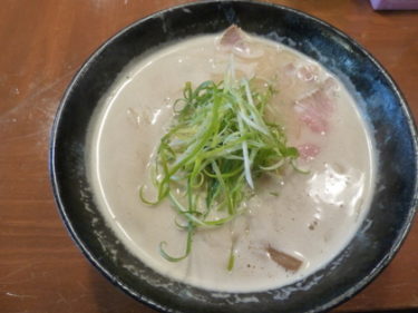 クリーミー鶏骨醤油スープとしなやか自家製麺　弘雅流製麺