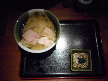 静岡の玉露を使ったラーメン麺屋武蔵(めんやむさし)