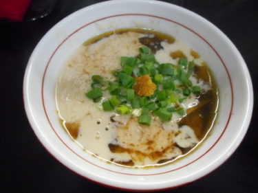 モチモチ極太麺と濃厚ドロドロ鶏白湯のつけ麺 自家製麺SHIN