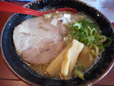 浜松で朝ラーメン 超濃厚ド豚骨スープ らーめん豚鬼(とんき)