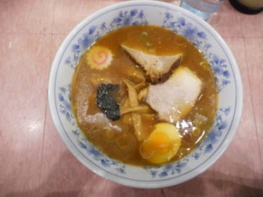 甘酸っぱいスープとモチモチ麺がクセになる 所沢大勝軒