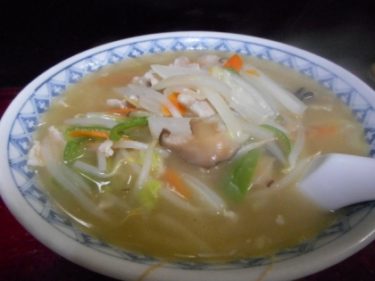 タンメンは野菜から出た甘み旨味がスープに出ます 路地裏の食堂 おき