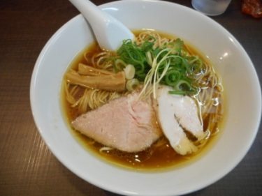 鶏の旨味が溢れ出すラーメン 麺’s Natural(メンズナチュラル)