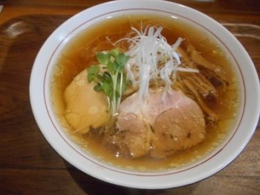 シンプルながら鶏の美味しさが伝わるラーメン 麺屋 玖(きゅう)